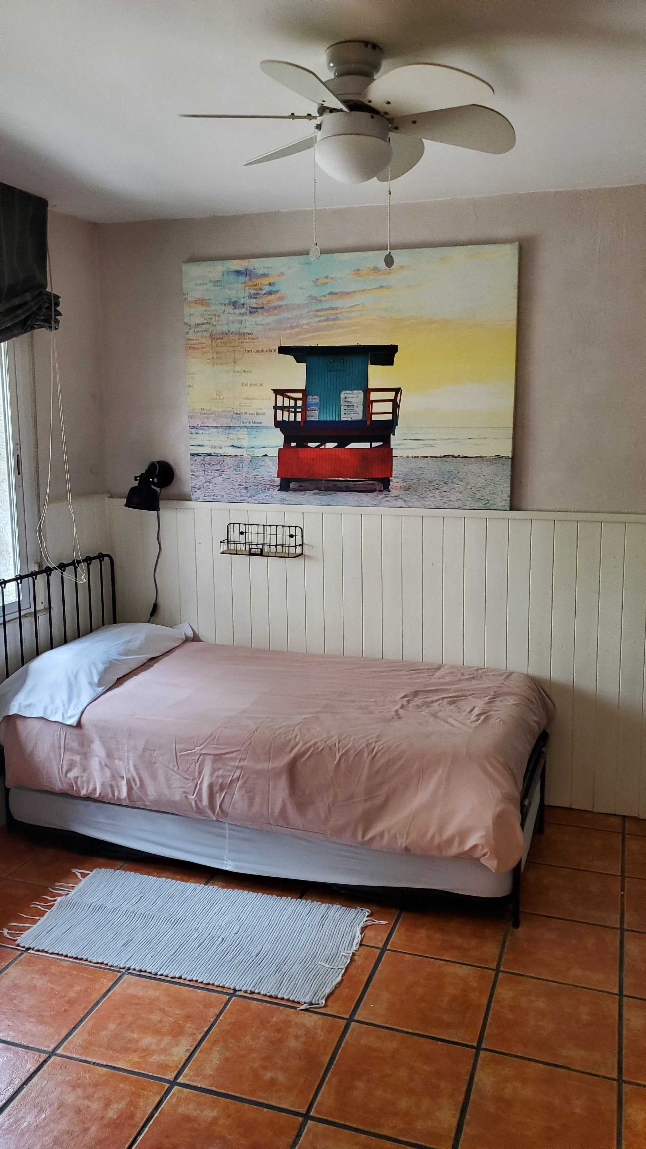 Ventilador del cuarto de los niños