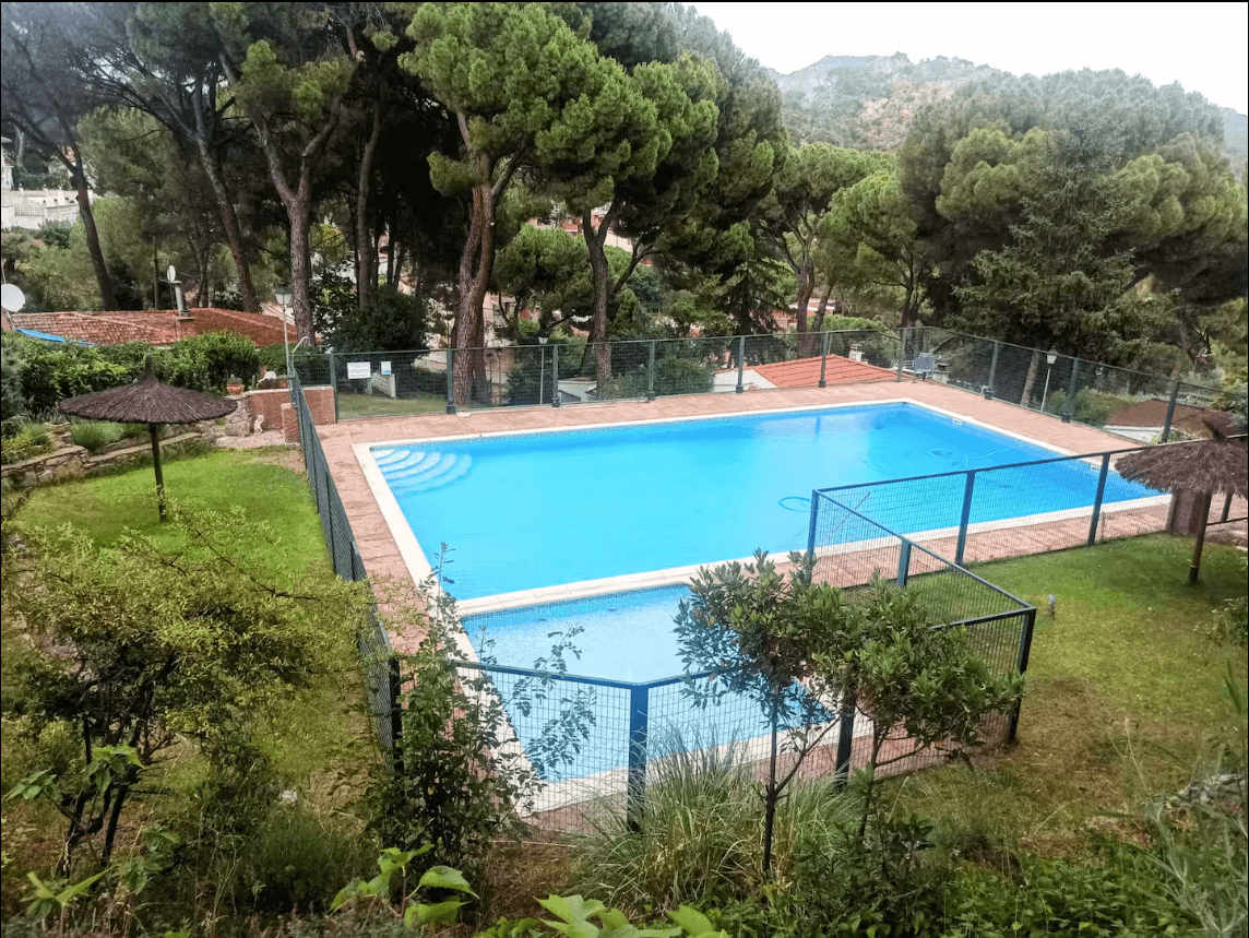 Piscina comunitaria